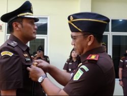 Kajari Toba Lantik Ris Piere Handoko Sigiro Sebagai Kasi Pidsus 