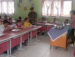 Kodim 0210/TU Dampingi Program MBG ke Sekolah di Balige