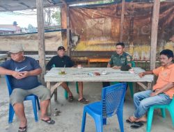 Babinsa Koramil 17/Balige Jalin Hubungan Baik dengan Warga Binaan