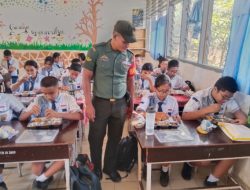 Kodim 0210/TU Kawal Distribusi 6.425 Porsi MBG di 29 Sekolah di Kecamatan Balige 