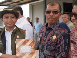 Wakil Bupati Toba Serahkan Proposal Permohonan PKH untuk Jalan kepada Menhut