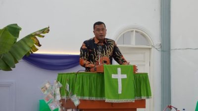 Pesta Syukuran dan HUT ke-34 GMI Manna Balige, Bupati Ajak Gereja Edukasi Masyarakat