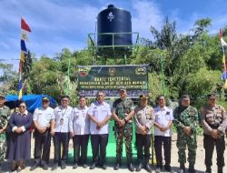 Plh Sekda Toba Paber Napitupulu Hadiri Peresmian Sumur Bor TNI Manunggal di Desa Maju