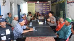 Kapolres Langkat melaksanakan Jumat Curhat dan Makan bersama dengan Abang Penarik Becak serta Sampaikan Pesan Kamtibmas