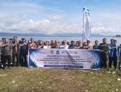 UHKBPNP Bersama PT Pelindo Multi Terminal dan Pemkab Toba Berkolaborasi dengan Kodim 0210/TU Gelar Pre Launch dan Pembersihan Eceng Gondok di Danau Toba