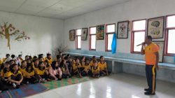 Siswa/i SMP N 4 Kerajaan Antusias Dengarkan Sosialisasi SMA Kemala Taruna Bhayangkara Dari Kapolsek Sukaramai