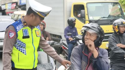 Operasi Zebra Toba 2025 Hari Ke-8: Polisi Hadir Lebih Humanis, Edukasi Keselamatan Terus Digencarkan