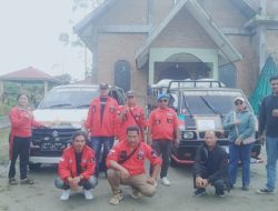 Aksi Solidaritas Tanpa Batas, PBB Dairi dan Sinode GPMI Salurkan Sembako untuk Korban Banjir Tapteng