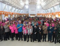 Kapolda Sumut dan Bhayangkari Hadirkan Kehangatan Natal bagi Korban Banjir dan Longsor di Humbahas