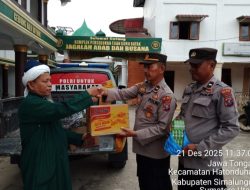 Peduli Korban Bencana, Polsek Tanah Jawa Salurkan Bantuan Lewat Tuan Guru Batak