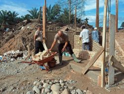 Brimob Polda Sumut Terus Bergerak Pulihkan Kehidupan Warga Pascabencana di Batang Toru
