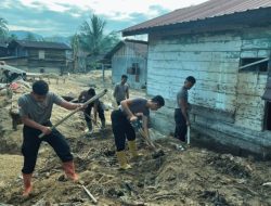 Brimob Hadir Dukung Pemulihan Rumah dan Aktivitas Ibadah Pascabencana Batang Toru