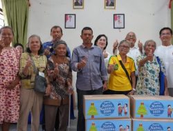 Panitia Natal Nasional Serahkan 530 Paket Sembako Untuk Masyarakat Toba