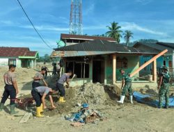 Dari Rumah Warga hingga Masjid, Sinergi Brimob Sumut Bergerak Bantu Korban Bencana