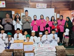 Jumat Berkah Di Bulan Ramadhan 1447 H Kapolres Di Dampingi Ketua Bhayangkari Cabang Pakpak Bharat Kunjungi Ponpes Serta Mesjid.