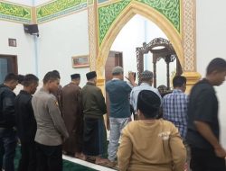 Perkuat Keimanan di Bulan Ramadan, Personel Polres Humbahas Laksanakan Tarawih dan Tadarus Bersama