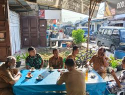 Babinsa Jalin Hubungan Baik dengan Perangkat Kelurahan Laguboti 