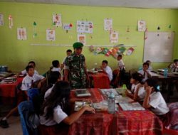 Babinsa Laksanakan Pengawasan Penyaluran Program MBG di SDN 3 Laguboti 