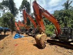 Polda Sumut Sita 14 Eskavator di Tambang Emas Ilegal Madina, 7 Orang Ditangkap
