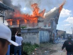Kebakaran Kos-kosan di Sidikalang Hanguskan Satu Unit Rumah, Lima Bangunan Terdampak
