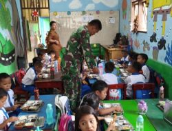 Babinsa Pantau Monitoring Penyaluran MBG di Sekolah di Wilayah Binaan 