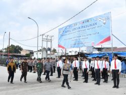 Apel Gelar Pasukan Operasi Ketupat Toba 2026 Polres Samosir Digelar di Tepi Danau Toba Berlangsung Aman