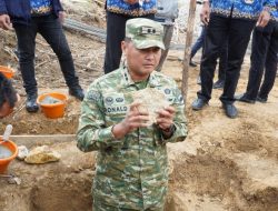 Dandim 0210/TU Hadiri Peletakan Batu Pertama Dukung KDKMP di Desa Sidagal