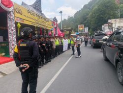 Brimob Sumut Siaga di Parapat, Pastikan Wisatawan Aman Saat Ops Ketupat Toba 2026