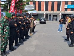 Brimob Sumut Siaga Penuh di Ajibata, Kawal Lonjakan Penumpang dalam Ops Ketupat 2026