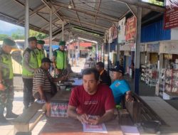 Babinsa Bersama Petugas Gabungan Pantau Langsung Arus Balik