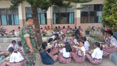 Babinsa Pantau Penyaluran MBG di Sekolah di Wilayah Binaan 
