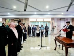 Wagub Erwan Lantik Anggota BPSK Jabar 2026-2031