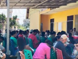 Babinsa Hadiri Rapat Musdes di Desa Sitoluama 