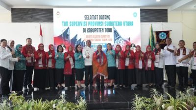 Toba Tunjukkan Komitmen Kuat! Supervisi PKK Sumut Dorong Percepatan 10 Program Pokok hingga Tingkat Keluarga
