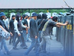 Sinergi Taktis Brimob dan Polda Sumut Matangkan Sispamkota Lewat Tactical Floor Game