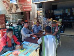 Babinsa Serda O Nainggolan Aktif Jalin Keakraban dengan Warga Desa Pardinggaran 