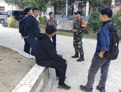Babinsa Tanamkan Wasbang Kepada Pemuda di Desa Sitoluama 