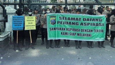 Satuan Brimob Polda Sumut Siaga Humanis di Kantor DPRD Medan, Pastikan May Day 2026 Berjalan Aman dan Kondusif