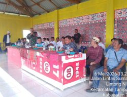 Danramil 17/Balige Hadiri Acara Silahturahmi Anggota DPRD Toba di Desa Lintong Nihuta