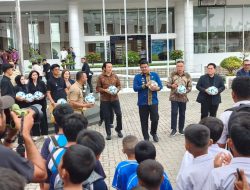 Jelang Piala AFF: PSSI dan Pemprovsu Berbagi Bola Gratis Dukung Fondasi Calon Atlet Sepak Bola Nasional