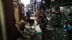 Sinergitas TNI-Polri Gelar Patroli Malam Humanis di Kecamatan Parlilitan 
