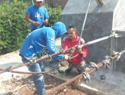 TNI dan Warga Bersatu Bangun Jembatan Perintis Garuda, Harapan Baru Penghubung Desa Nglembu