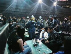 Dalam Semalam Empat THM di Medan Dirazia, Polda Sumut Amankan Lima Pengunjung Positif Narkoba