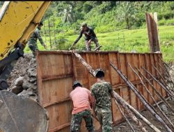 Karya Bakti TNI Hadirkan Jembatan Armco di Aek Punati, Dorong Kesejahteraan Warga