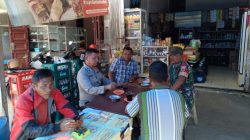 Babinsa Ciptakan Suasana Keakraban Bersama Warga Desa Sibuea