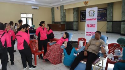Semangat Sambut HUT Bhayangkara ke-80, Polres Toba Gelar Donor Darah dan Pemeriksaan Kesehatan Gratis untuk Masyarakat