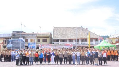 Lomba PBB Tingkat SMA/SMK Meriahkan Penyambutan Hari Bhayangkara ke-80 di Polres Samosir