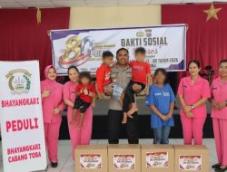 HUT Bhayangkara ke-80, Polres Toba Hadir Membawa Senyum untuk Anak-anak Panti Asuhan
