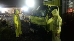 Mobil Box Colt Diesel Tabrak 2 Pengendara Motor Honda Supra di Toba Hingga Tewas