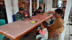 Suasana Keakraban Babinsa Koramil 16/Laguboti Bersama Warga Binaan